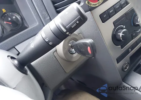 2006 Jeep Grand Cherokee Laredo from USA, damaged, VIN 1J4GR48K16C176722